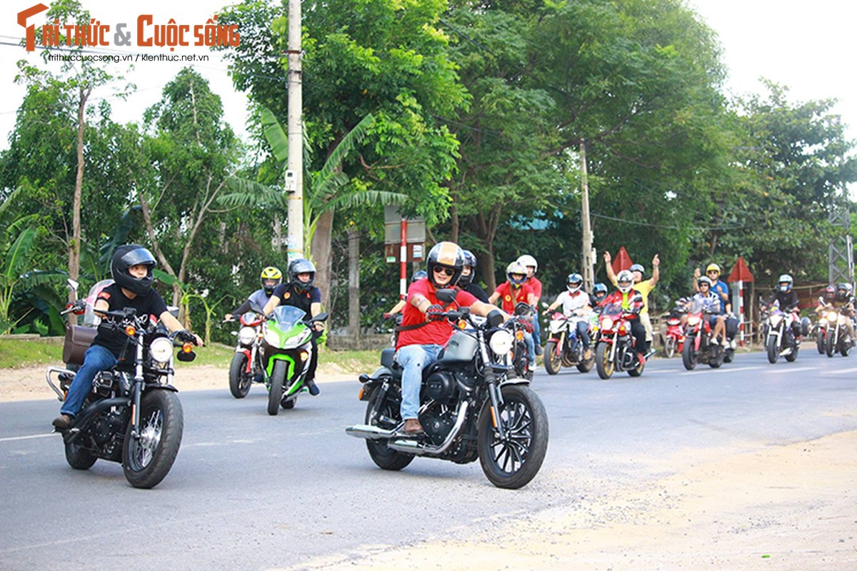 Hang tram xe moto khung do ve “chao lua” Quang Tri-Hinh-13